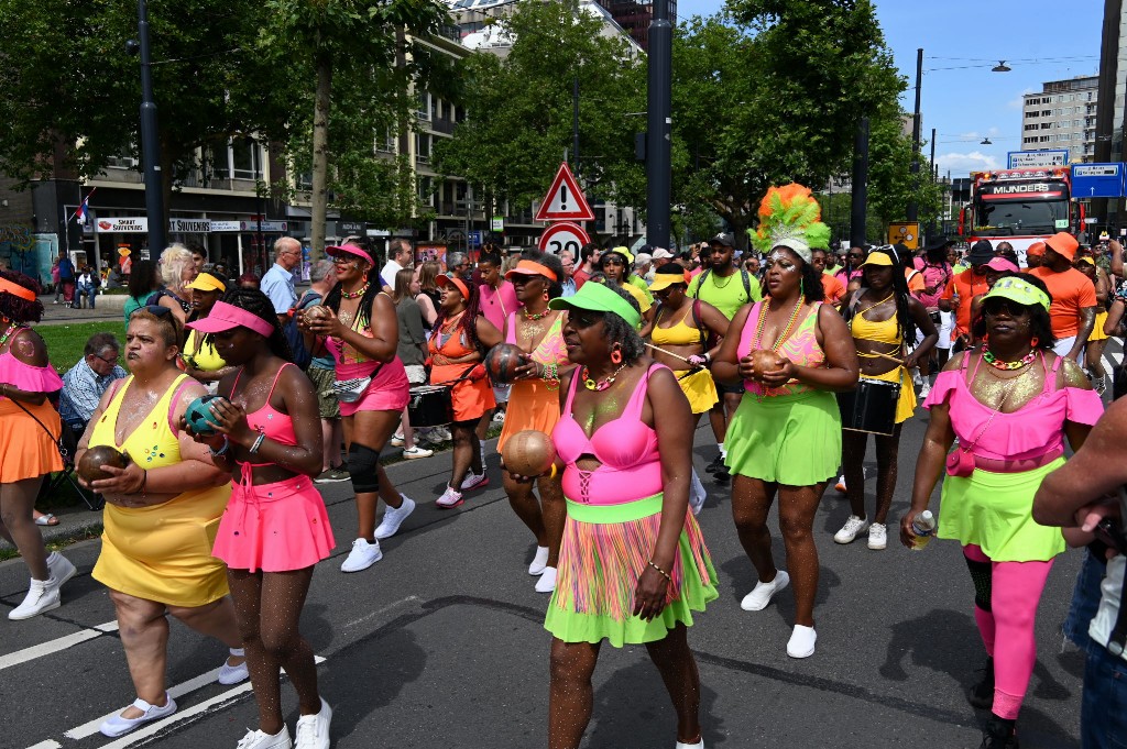 ../Images/Zomercarnaval 2024 115.jpg